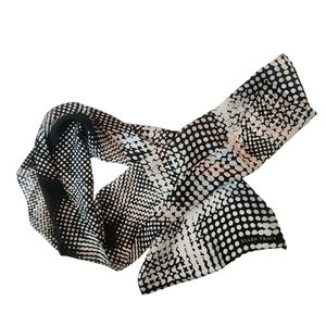 VINTAGE Ellen Tracy black white optical illusion Dot Design silk Rectangular